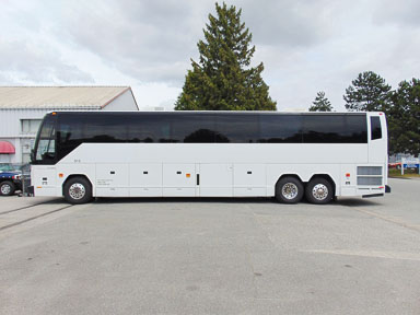 915 - Coach