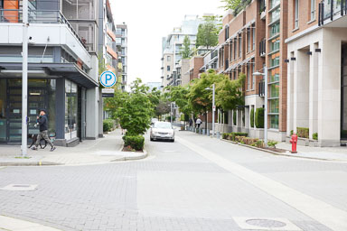 Communte - Olympic Village