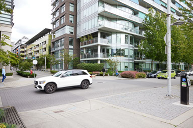 Communte - Olympic Village